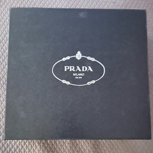 Prada Cacao ankle boots size 7.5, with 4 1/2 inch heel with 1 inch platform - Picture 4 of 4